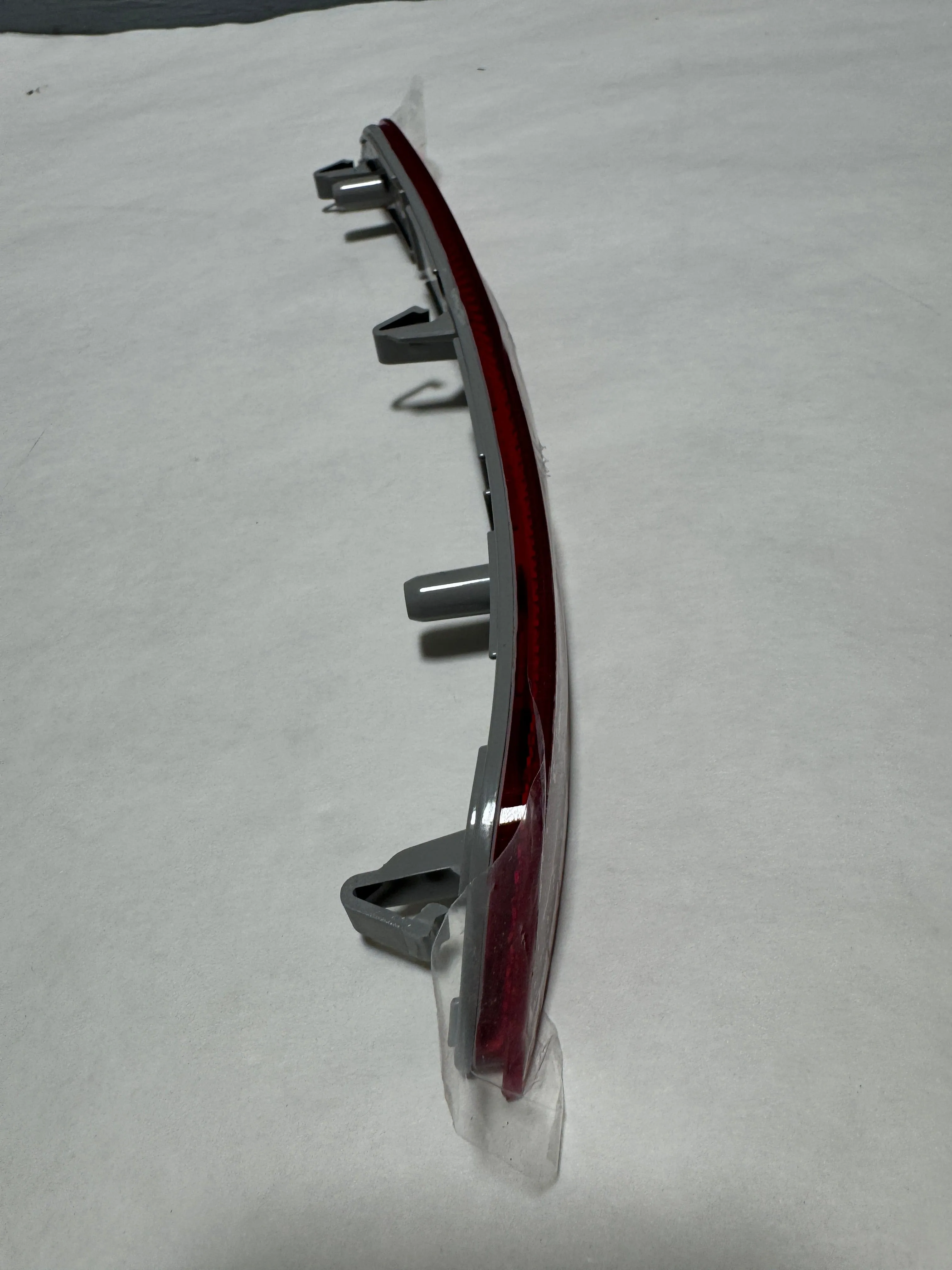 2018-2023 GMC Terrain Passenger Side Rear Bumper Red Reflector OEM