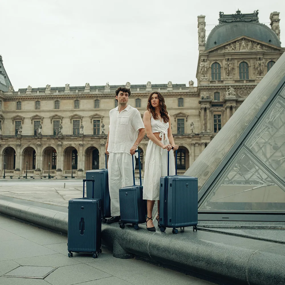 Luxe 30 Inch Luggage