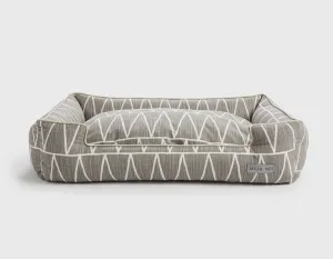 Terrain Lounge Bed