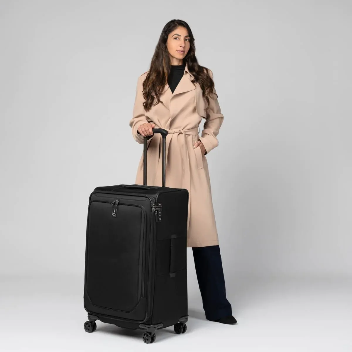Travelpro Crew Classic Large Check-in Expandable Spinner Luggage